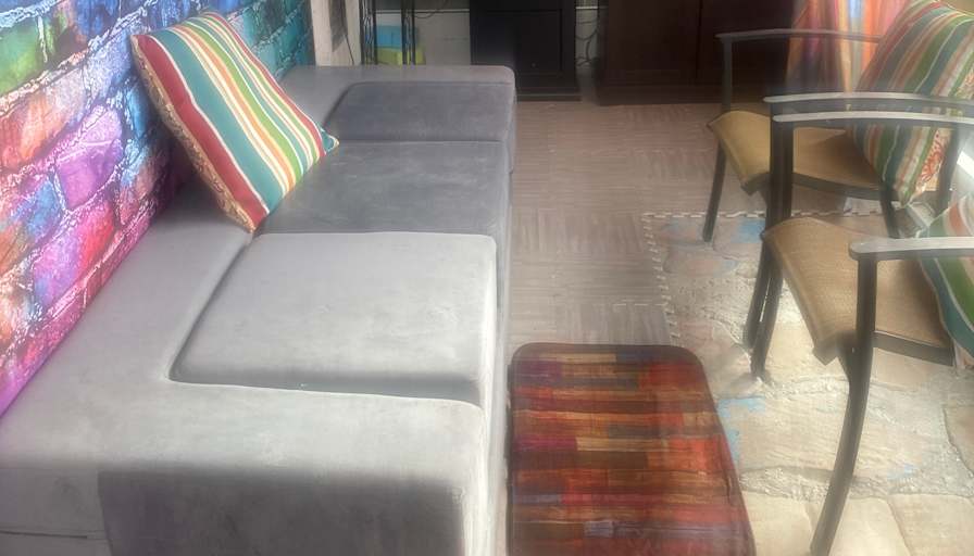 Colombian queen's room