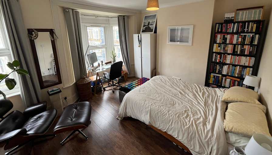 Jess Hoskins's room