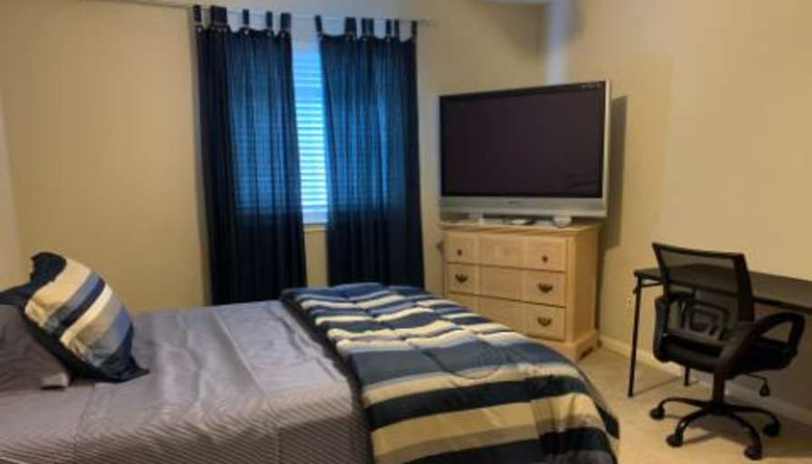 Agnes's room