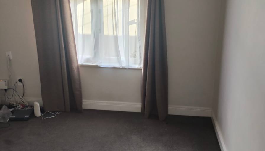 Dale's room