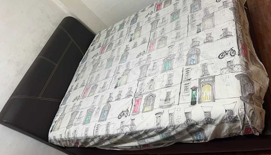 Francis Oh's room