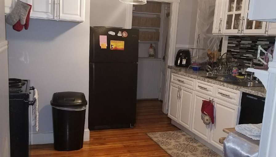 cynthia scott's room