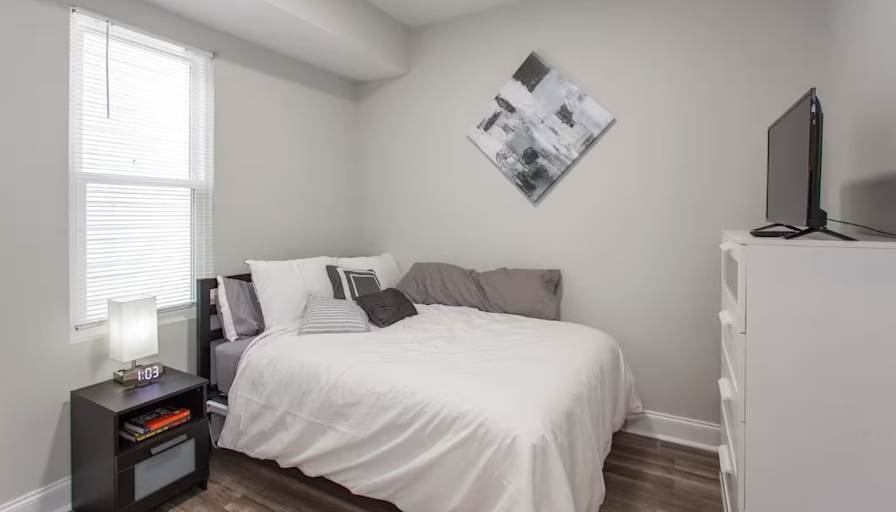 Inaya's room