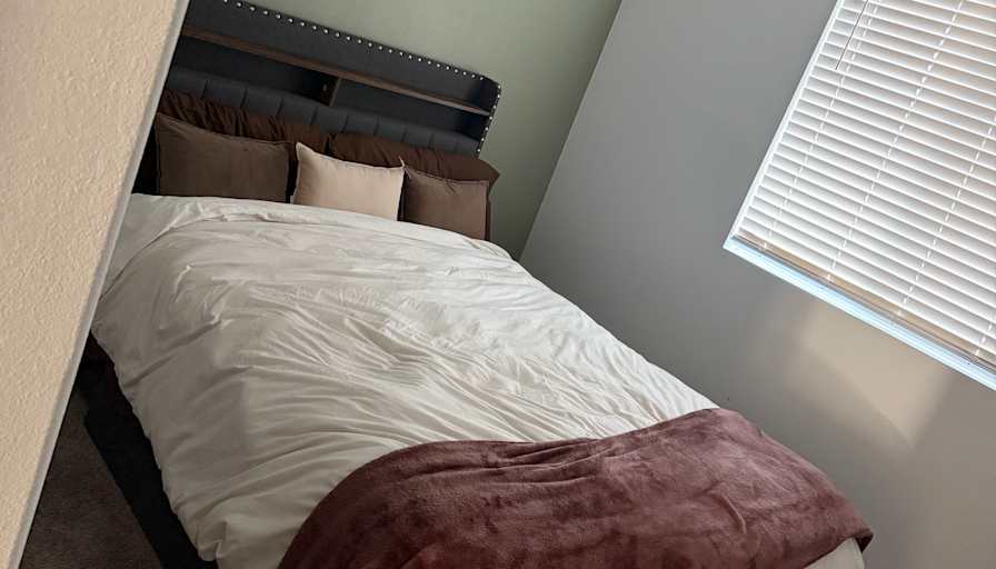 Jade's room