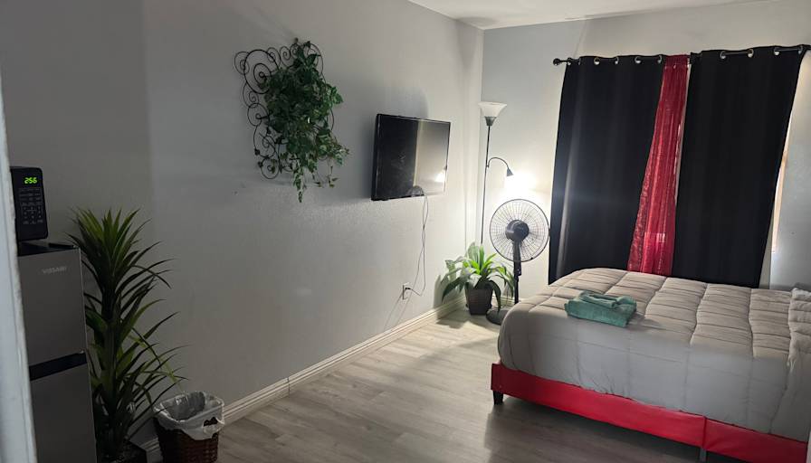 Jarrell's room