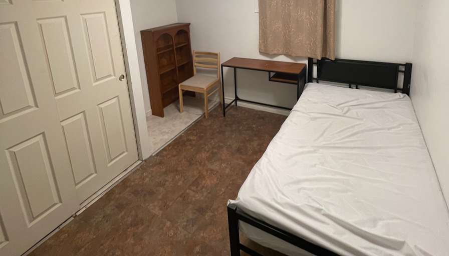 Altafur's room