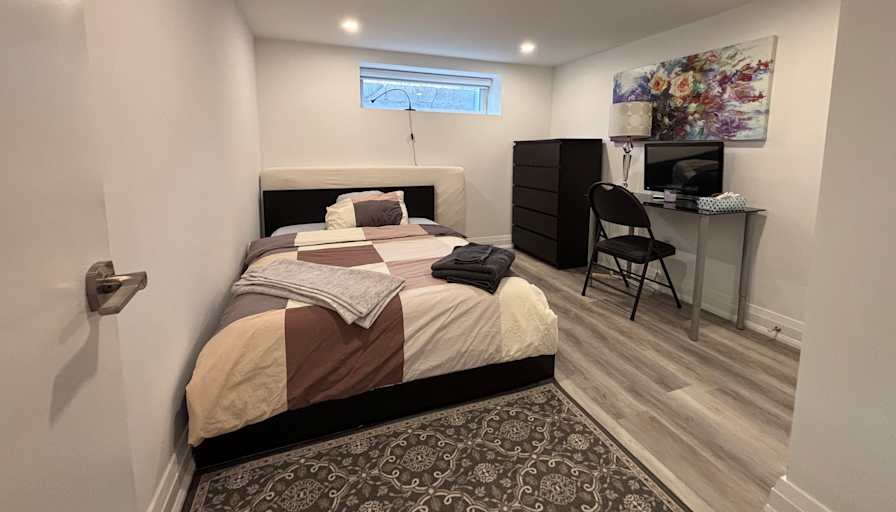 DARYUSH's room