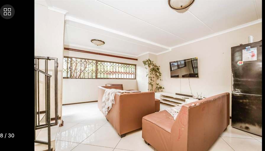 Naledi's room