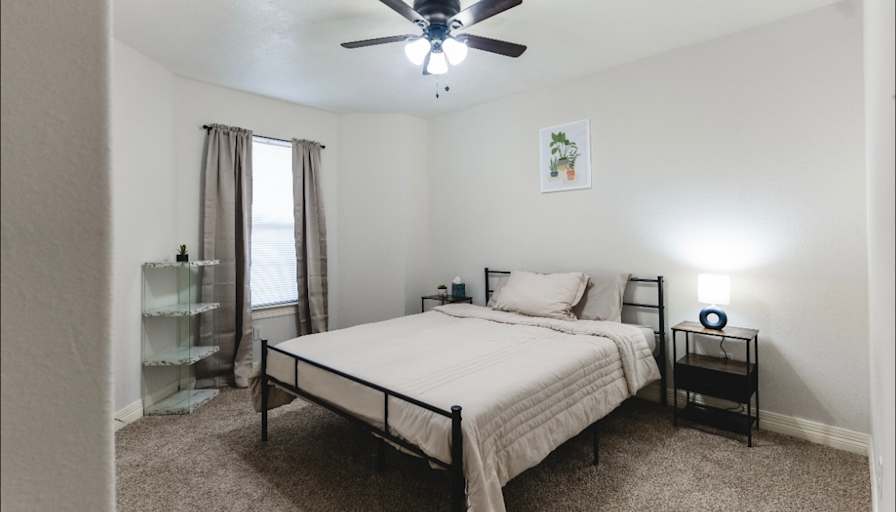 Natalie Ta's room