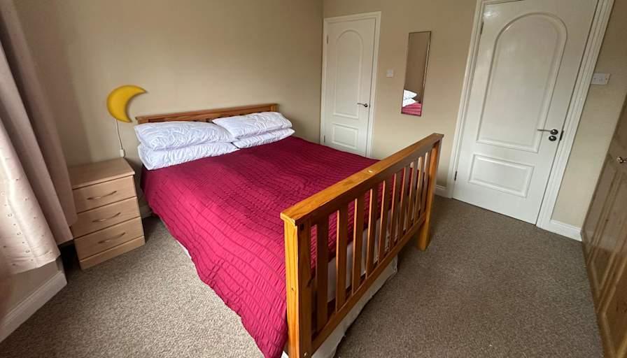 Sharon Styles's room