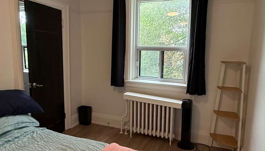 Gabriela Vaz Valadao's room