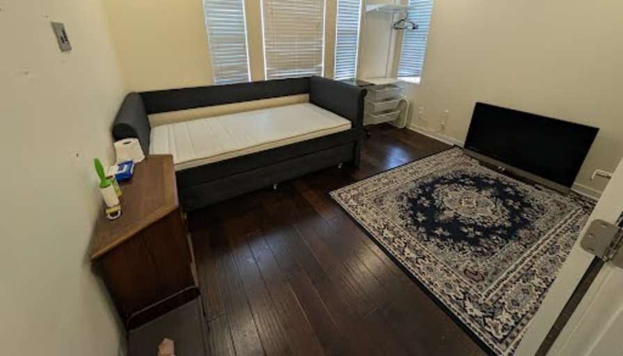 Cassandra's room