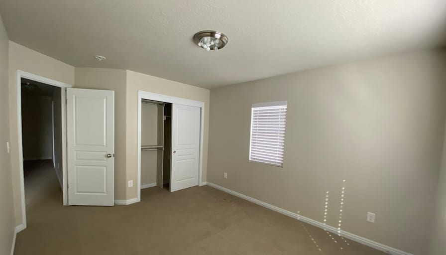 Mona's room