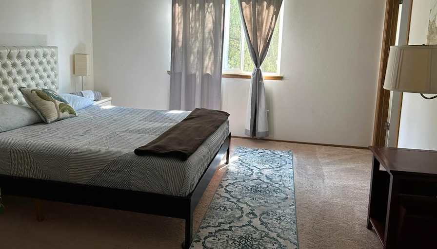 sunny's room