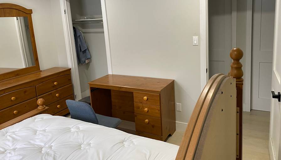 M. Maurer's room