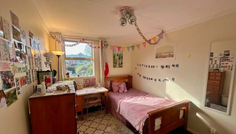 Svetlana's room