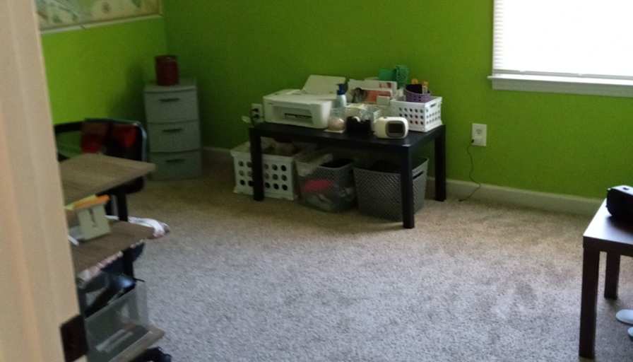 Amela Grimes's room