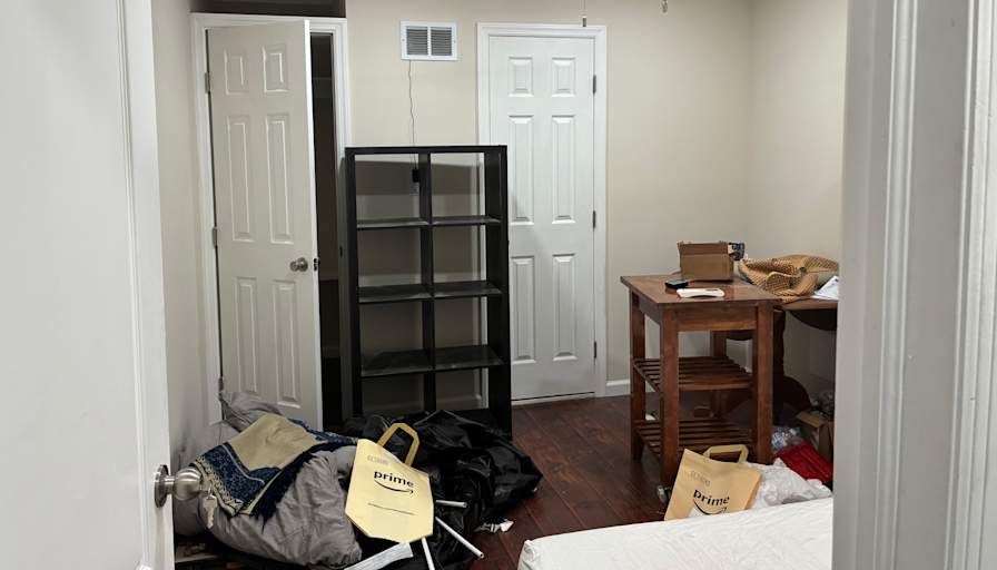 Haroon Rasheed's room