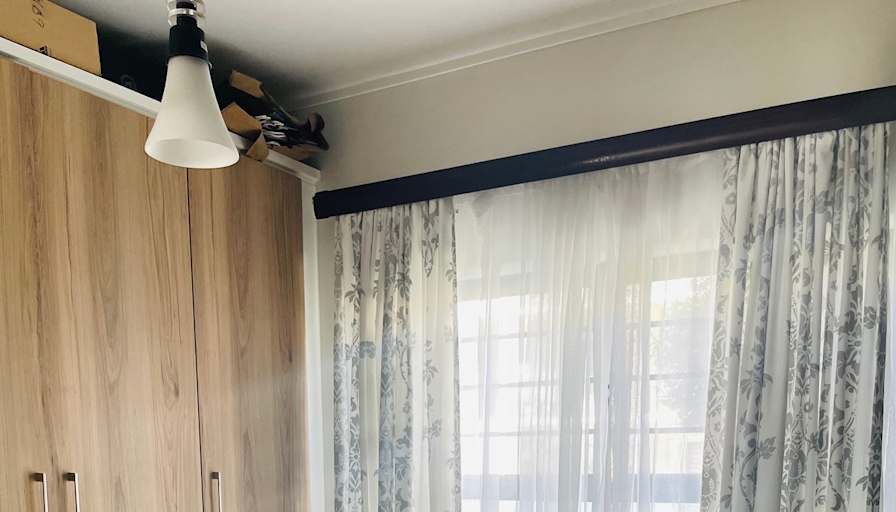 Phindani's room