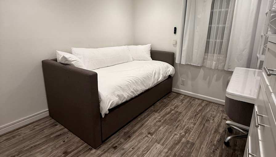 Julienne's room