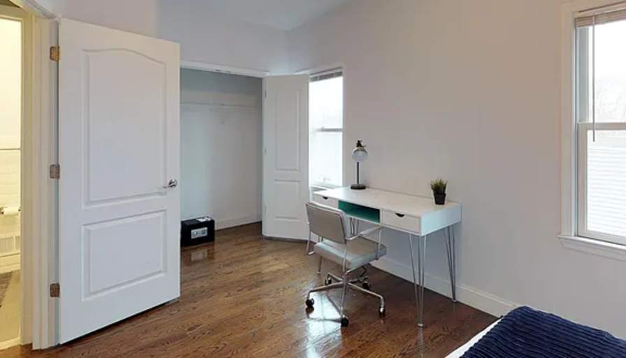 Rishi Gupta's room