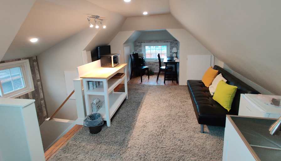 Carlos's room