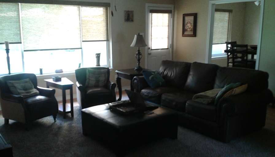 Eric E's room