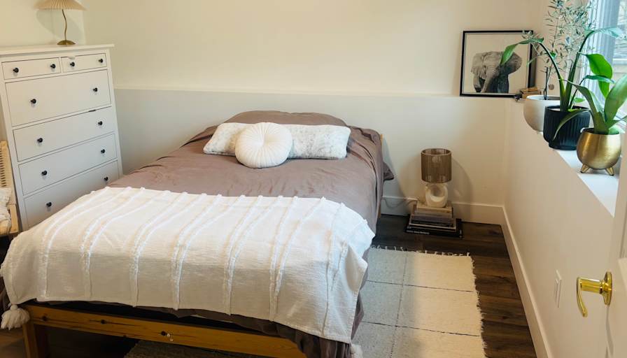 Elizabeth's room