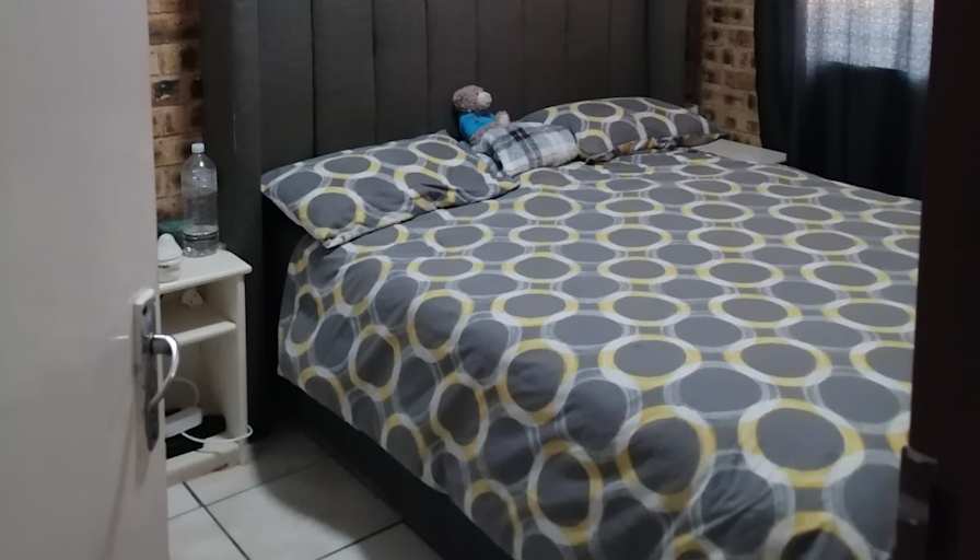 Yamkela's room