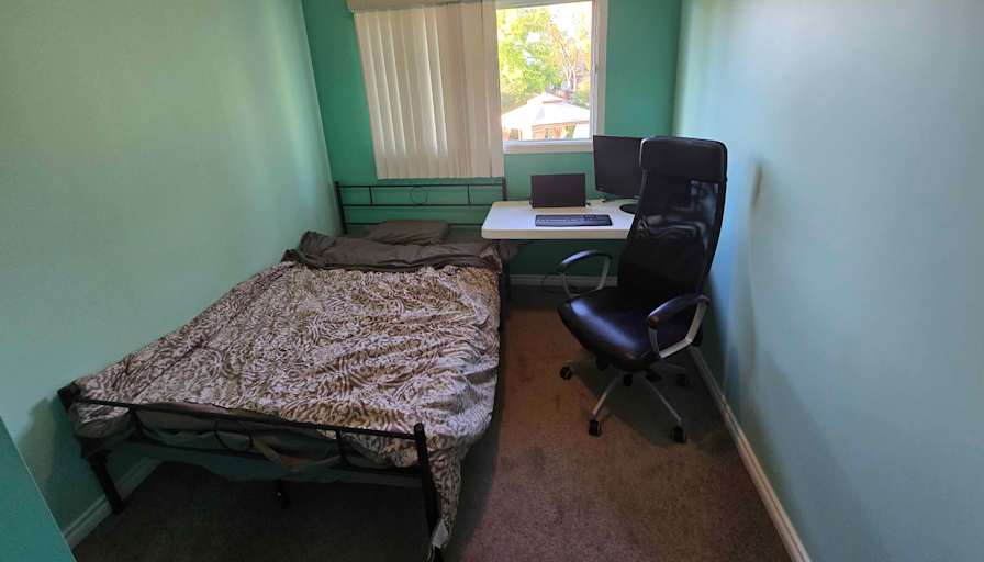 Dylan Edwards's room