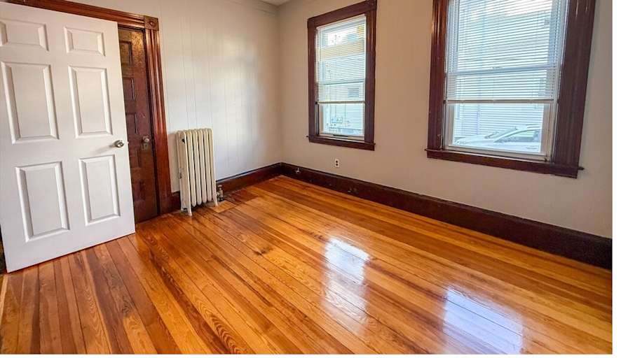 Ashley L Simpson's room