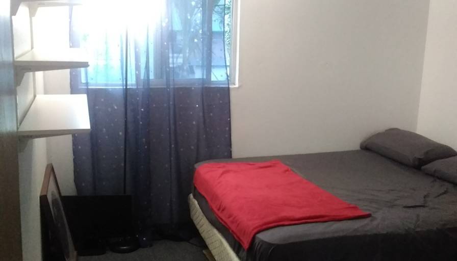Peterk's room