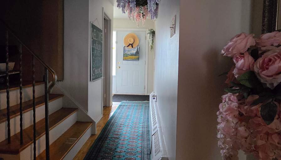 Flo Gorospe's room