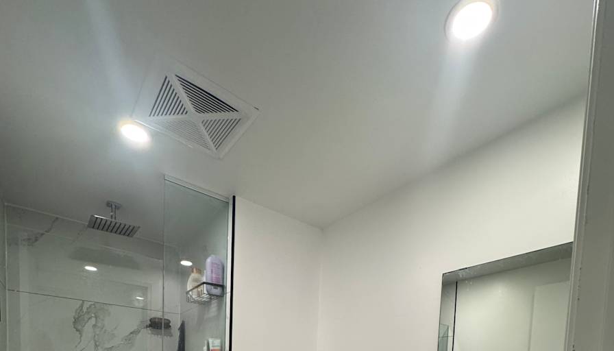Stephanie's room