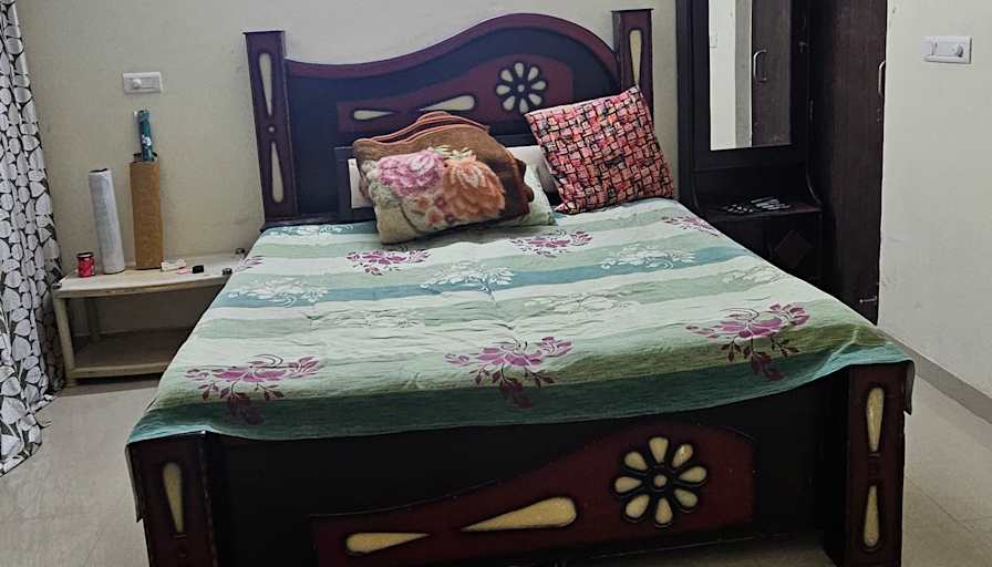 Jatin's room