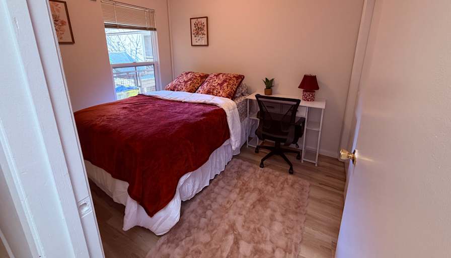 Mary Sky's room