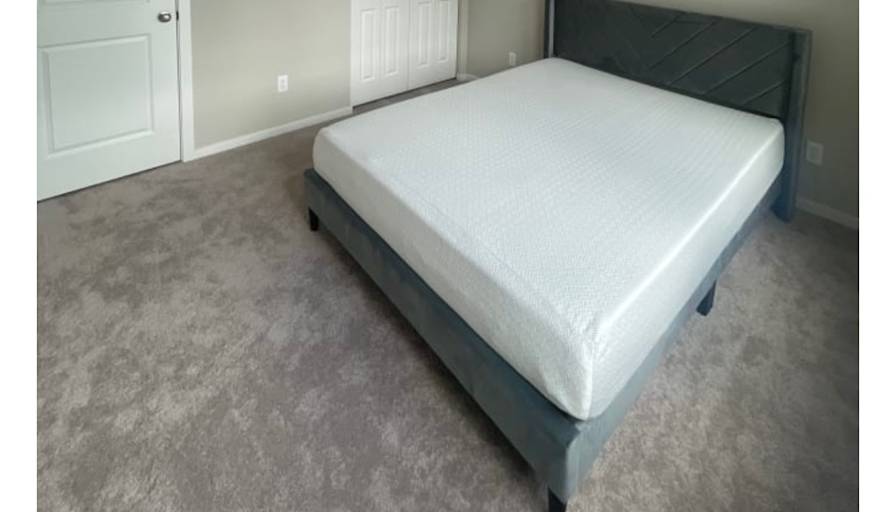 Sam's room