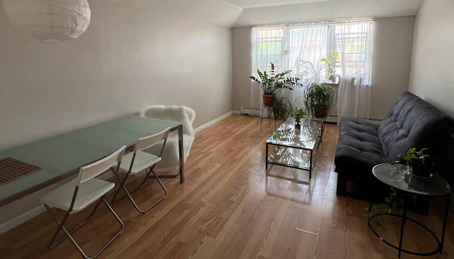 Jean H.'s room