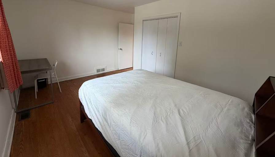 bowen's room
