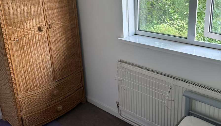 Anna's room