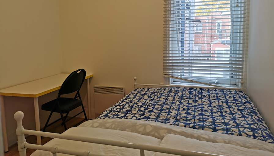 LEI XU's room