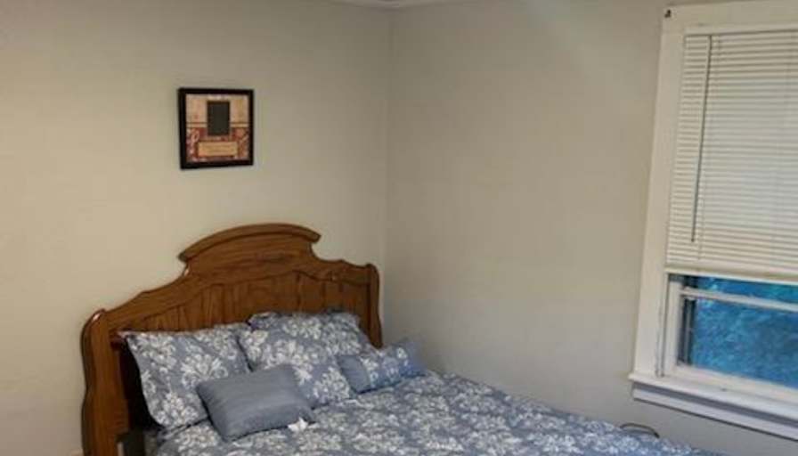 Tishima's room