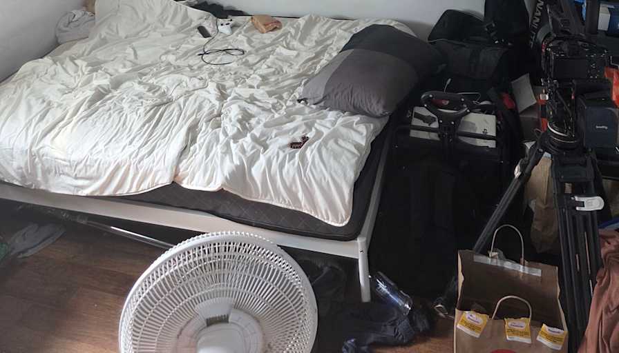 Dale's room