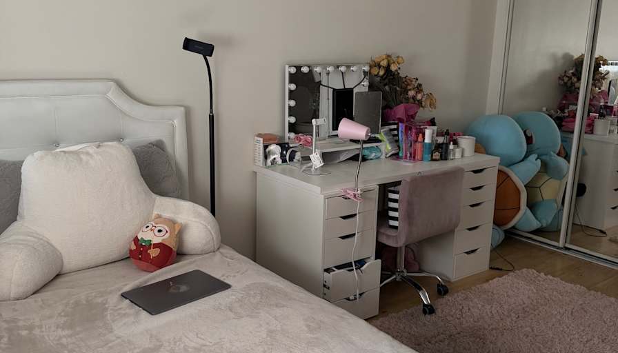 Melissa's room