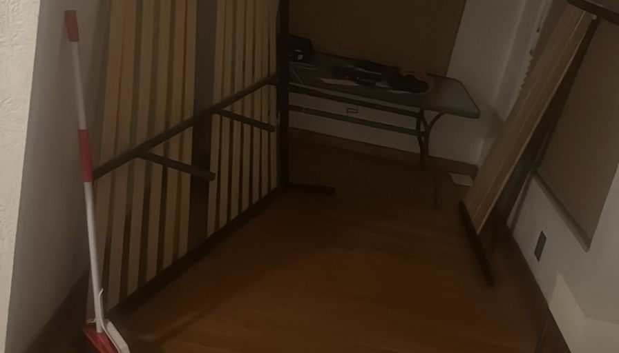 AL's room