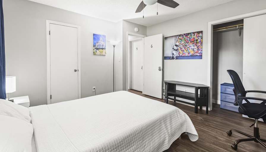 PadSplit's room