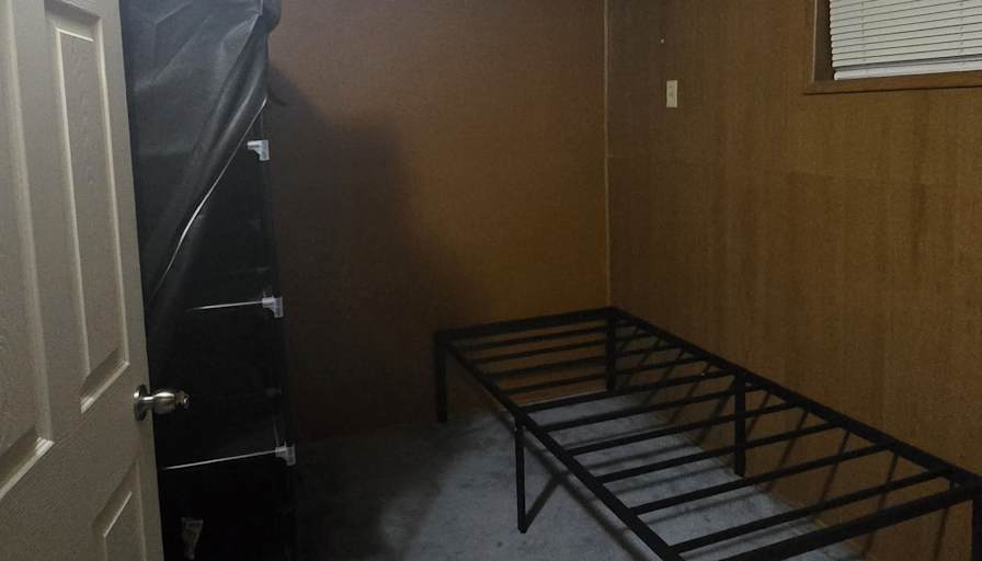 Mina's room