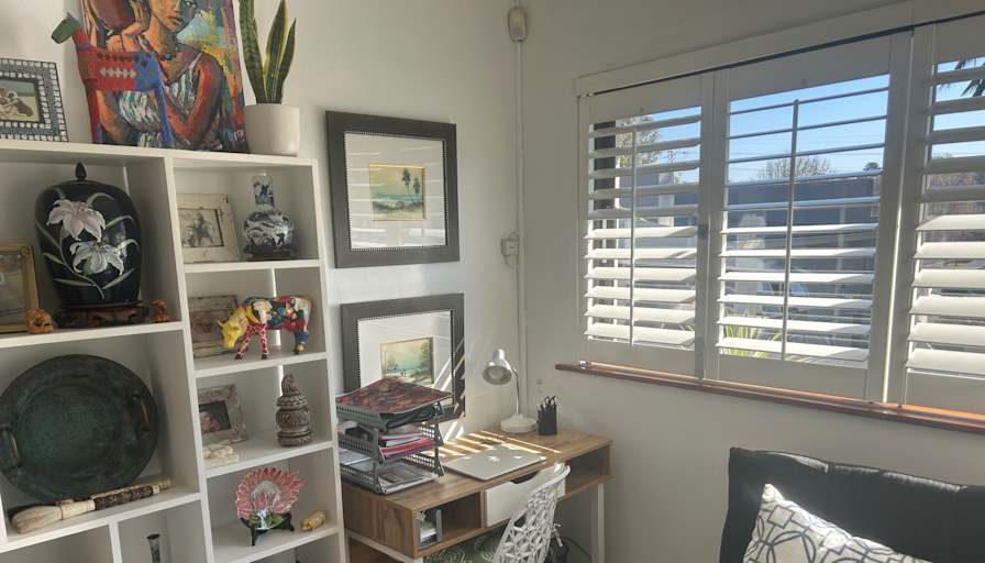 Bec's's room