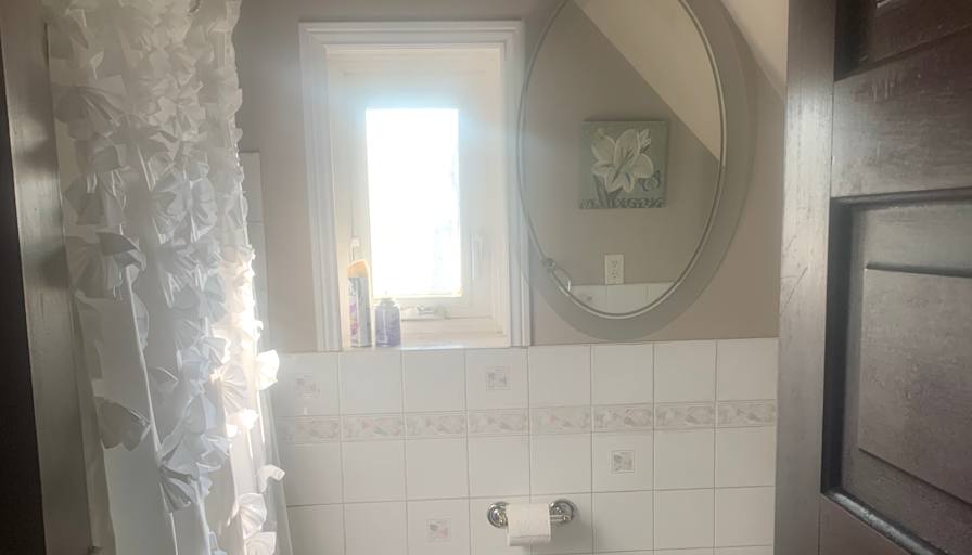 Karin Tubbs's room