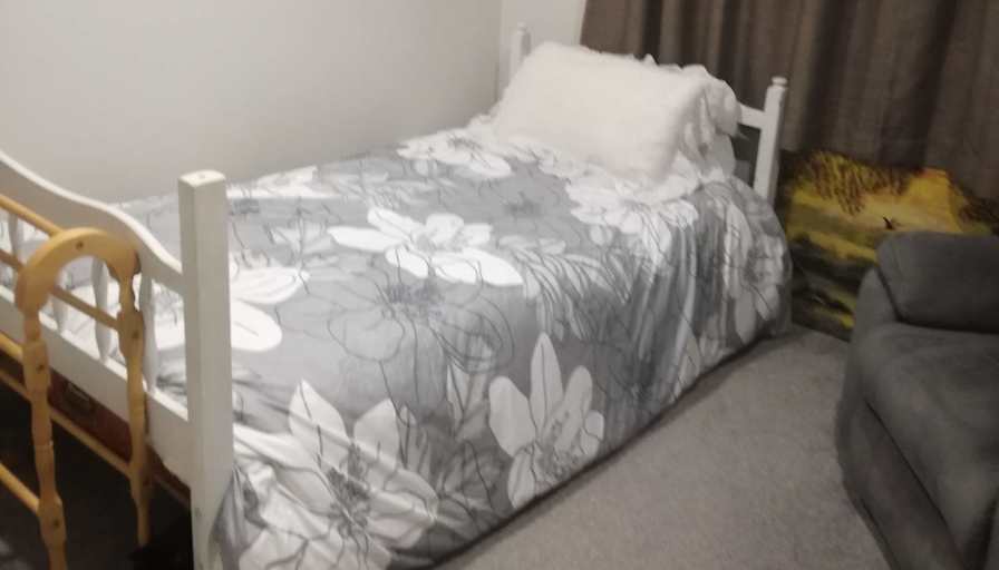 Bernadette Dee's room